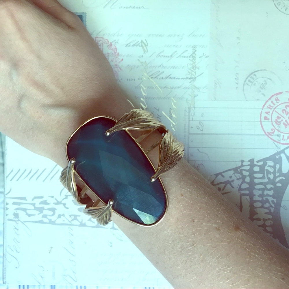 Statement cuff